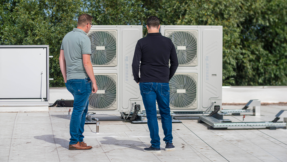 mark-mdx-pompes-a-chaleur-installation-sur-toiture